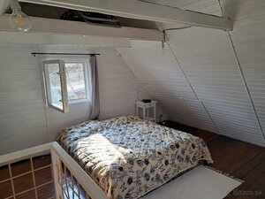 Slnečná chata v Malých Karpatoch pod Slepým vrchom — foto 6