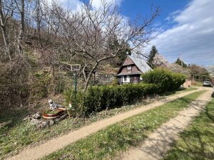 Slnečná chata v Malých Karpatoch pod Slepým vrchom — foto 8