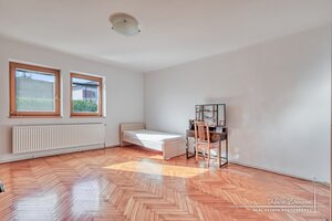 4-izbový rodinný dom so záhradou v Trnave - Modranke — foto 8