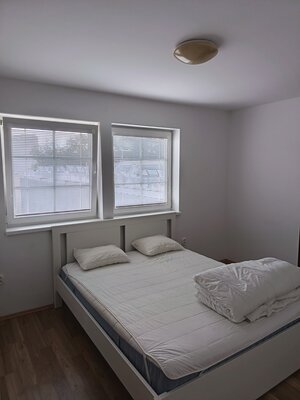 ZARIADENÁ NOVOSTAVBA PRIAMO V CENTRE s parkovaním — foto 2