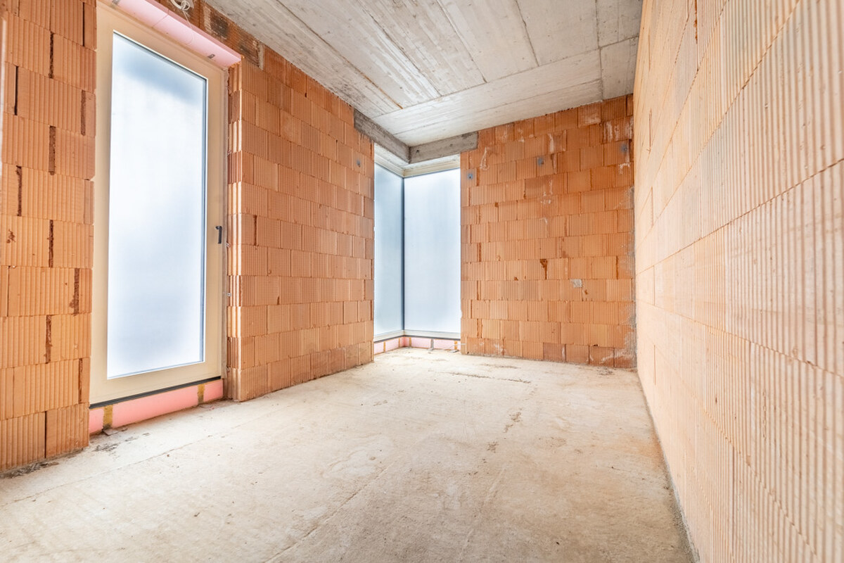 ATRAKTÍVNA MODERNÁ 5 IZB.ROZOSTAVANÁ VILA NA KOLIBE — foto 16