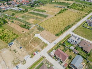PREDAJ SP VO VINOSADOCH - 640 m2 — foto 6