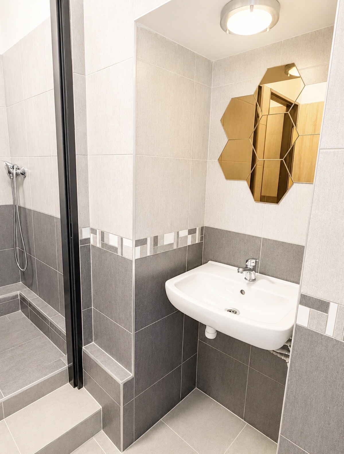 Na prenájom obchodný priestor v centre Pezinka 100m2 — foto 6