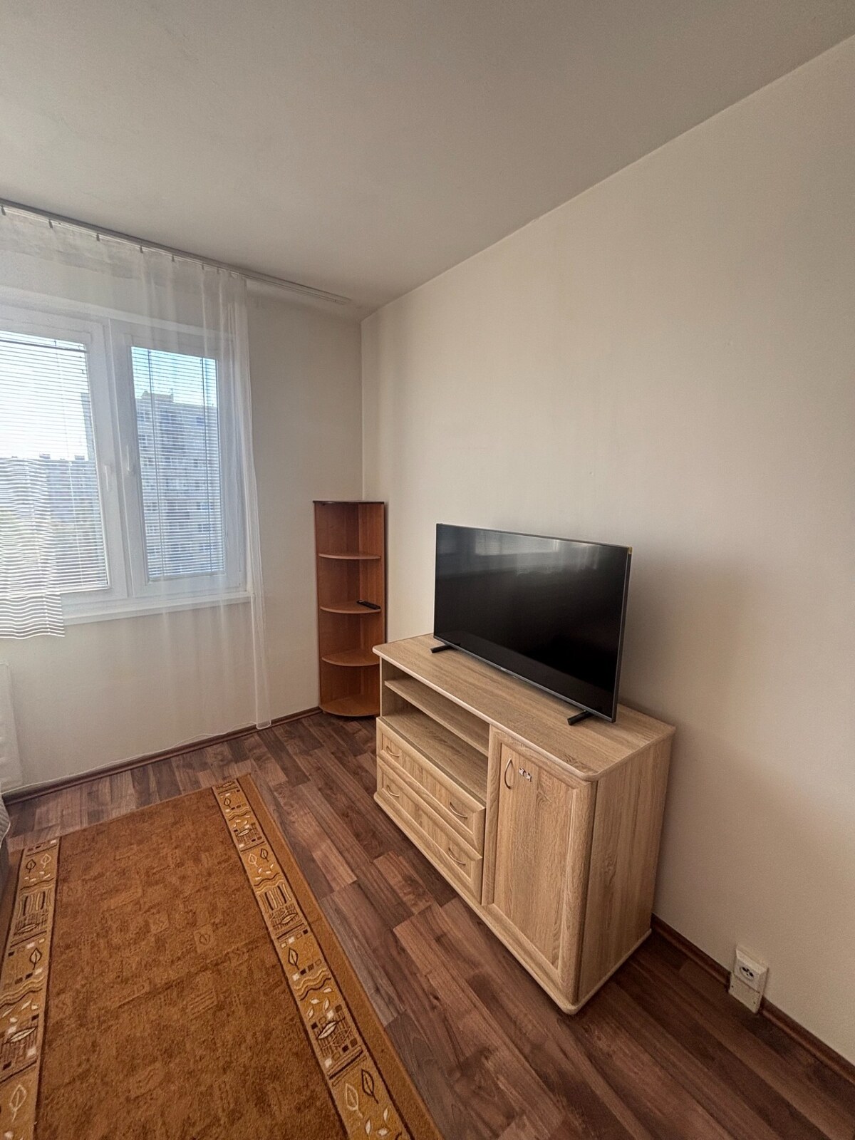PRIESTRANNÝ 1 IZBOVÝ BYT S LODŽIOU - SEVER — foto 5