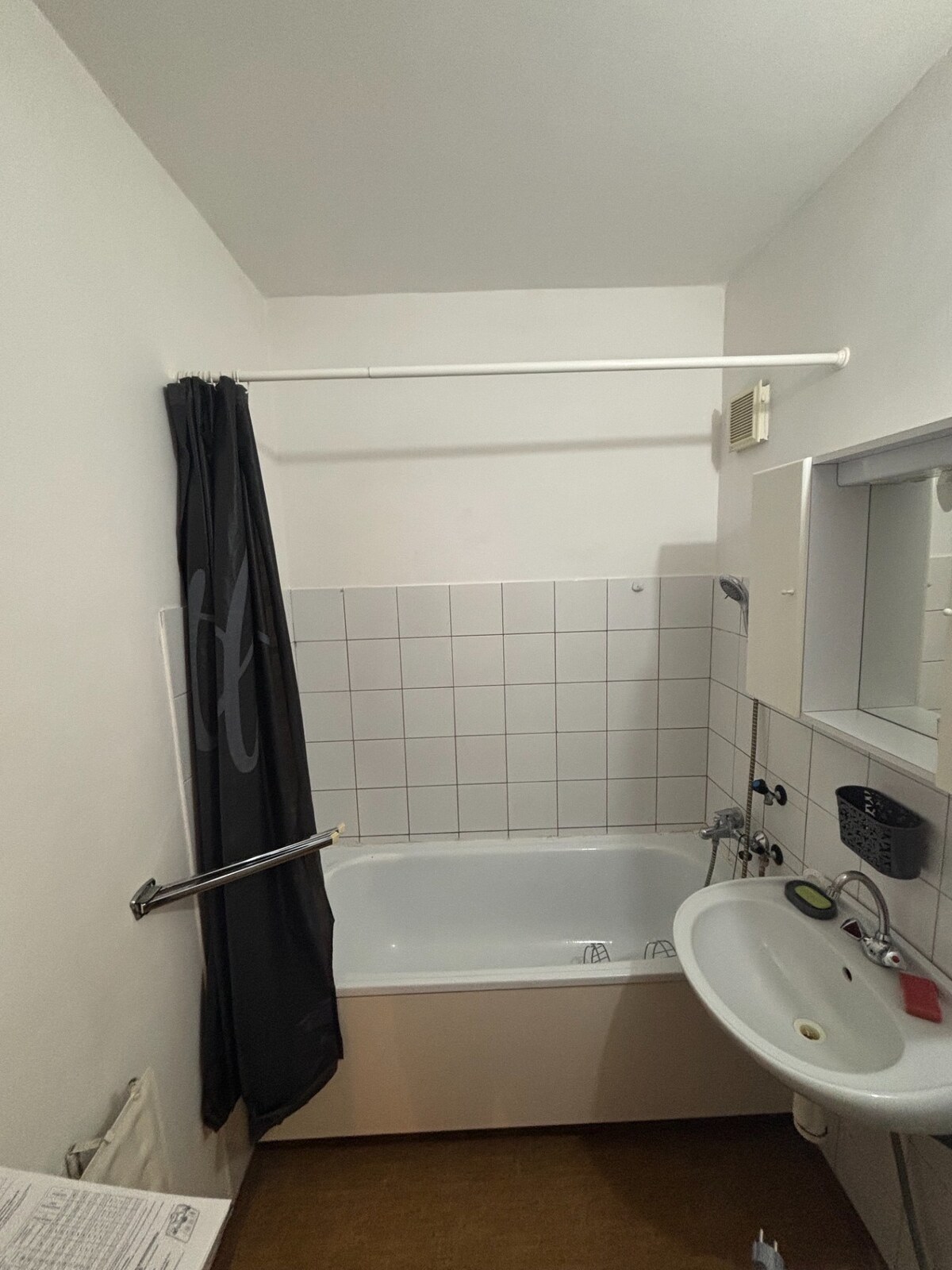 PRIESTRANNÝ 1 IZBOVÝ BYT S LODŽIOU - SEVER — foto 9