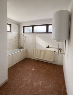 Priestranný 5izbový RD v Dolných Orešanoch 733m2 — foto 12