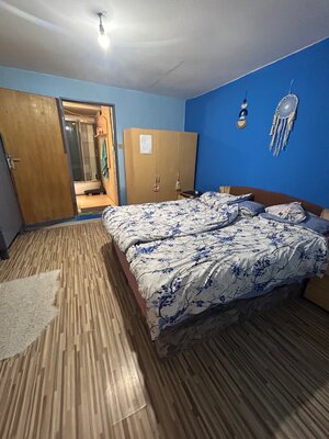 Na predaj starší rodinný dom v obci Budmerice 541m2 — foto 9