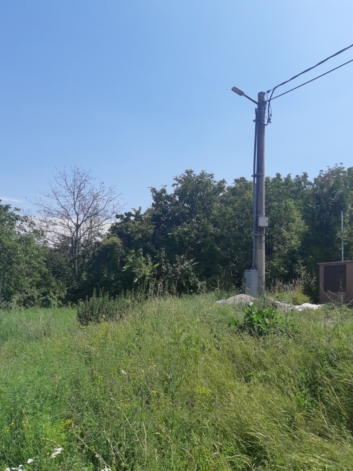 PREDAJ INVESTIČNÉHO POZEMKU V ŠENKVICIACH NA VÝSTAVBU RD - 2197 m2 — foto 4