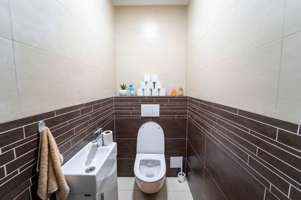 ATRAKTÍVNY 2 IZBOVÝ BYT S VLASTNOU ZÁHRADKOU a 3 parkovacími miestami — foto 11