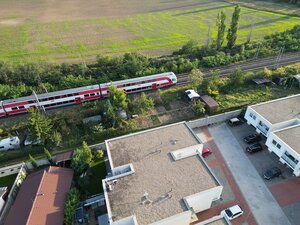 ATRAKTÍVNY 2 IZBOVÝ BYT S VLASTNOU ZÁHRADKOU a 3 parkovacími miestami — foto 17