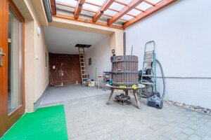 RD PO REKONŠTRUKCII spolu so STAVEBNÝM POZEMKOM na druhý dom — foto 11