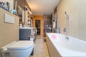 RD VHODNÝ NA SÍDLO FIRMY s pozemkom pre ďalší rodinný dom — foto 8