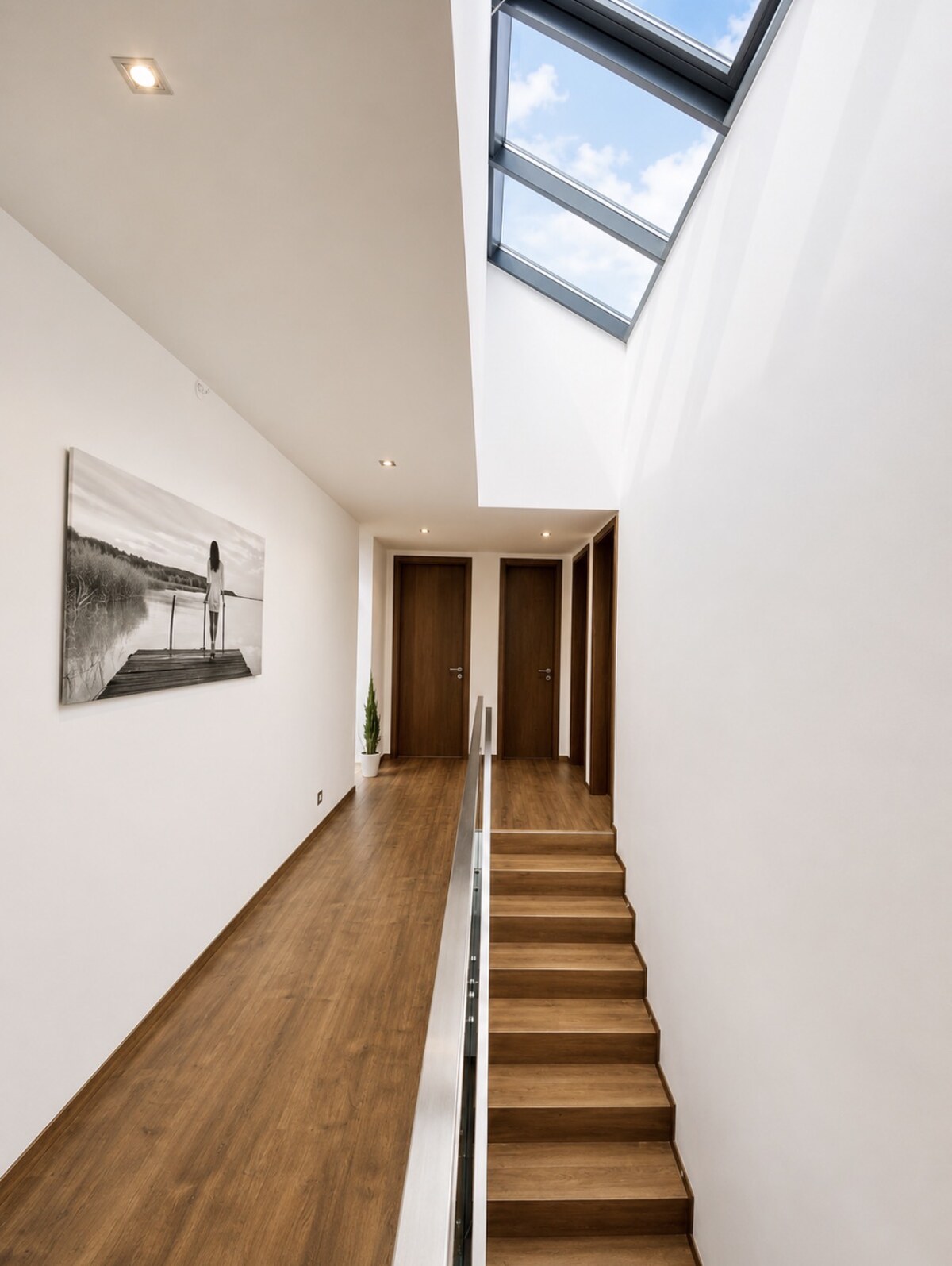 Jedinečný moderný Rodinný dom Čierna Voda-Chorvátsky Grob 887m2 — foto 15