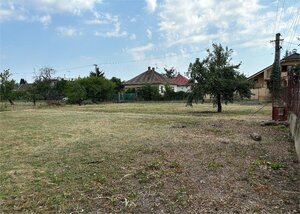 Na Predaj Exkluzívny stavebný pozemok priamo v obci v Bernolákove s IS — foto 6