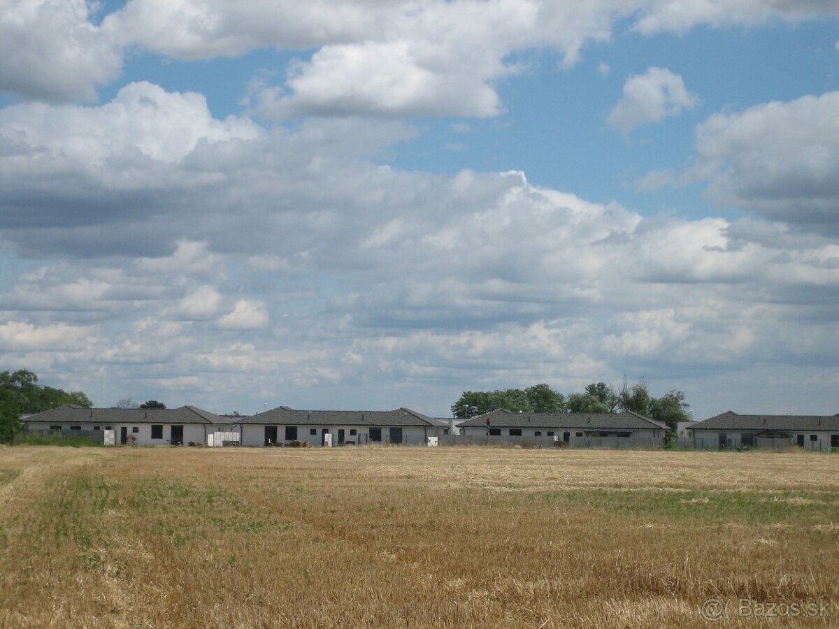 Orná pôda - investičný pozemok Bernolákovo 1645m2 — foto 3
