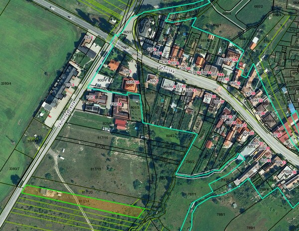 Na Predaj stavebný pozemok pre RD s potenciálom Slovensý Grob 2060m2