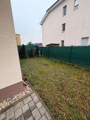 Na Prenájom útulný 1 izbový byt v Slovenskom Grobe 550,- Eur — foto 6