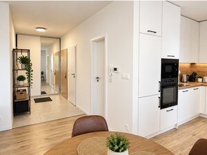 Moderný nový 2 izbový byt Dona Sandtnera s parkingom 690,- Eur — foto 1