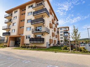 Moderný nový 2 izbový byt Dona Sandtnera s parkingom 690,- Eur — foto 14