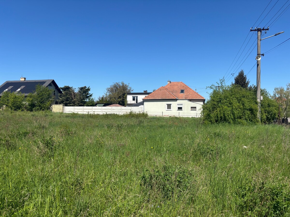 LUKRATÍVNY SP V BUDMERICIACH NA VÝSTAVBU RD ALEBO  BYT.DOMOV - 4459 m2 — foto 2
