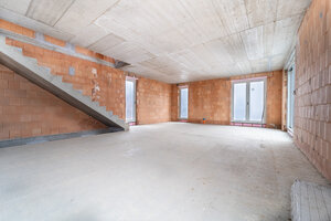 ATRAKTÍVNA MODERNÁ 5 IZB.ROZOSTAVANÁ VILA NA KOLIBE — foto 12