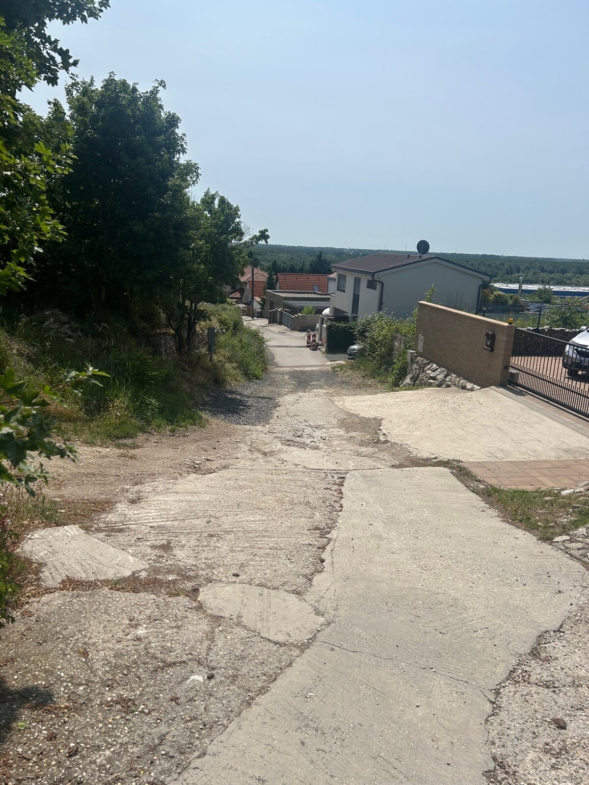 ATRAKTÍVNÝ SP VO SVATOM JURE 1088 m2 — foto 10