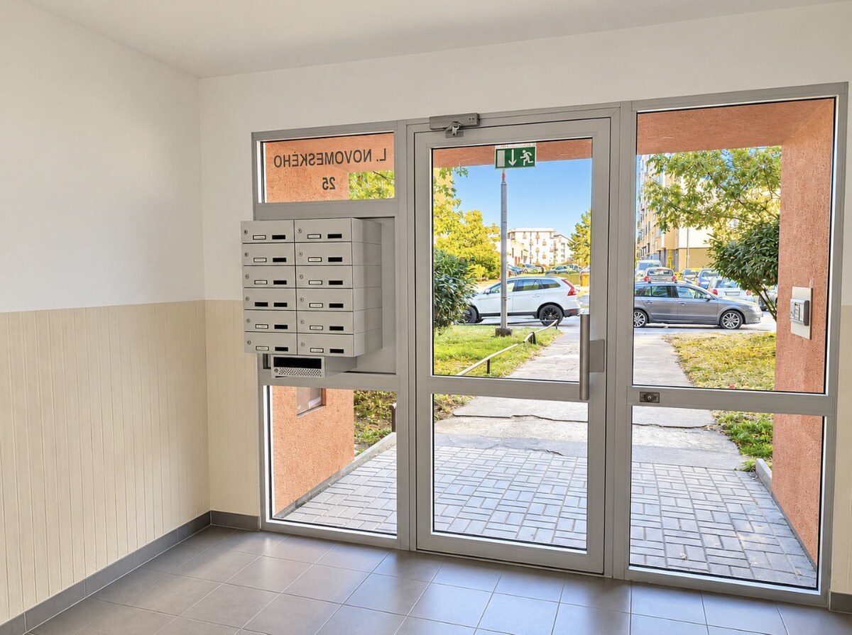 Na predaj priestranný 3 izbový byt po rekonštrukcii 73,84m2 — foto 15