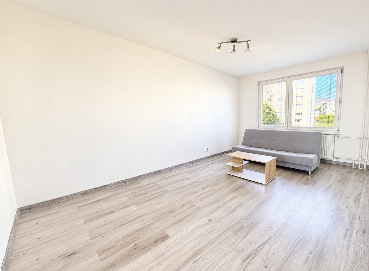 Na predaj priestranný 3 izbový byt po rekonštrukcii 73,84m2 — foto 6