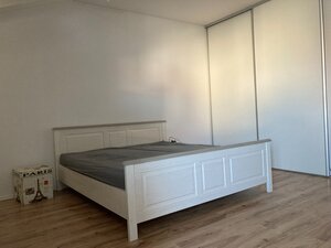 KOMPLETNE ZARIADENÝ 1-IZBOVÝ BYT S TERASOU A PARKOVANÍM | SLOVENSKÝ GR — foto 5