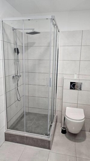 Na prenájom pekný 1 izbový zariadený byt PK 550,- Eur — foto 7