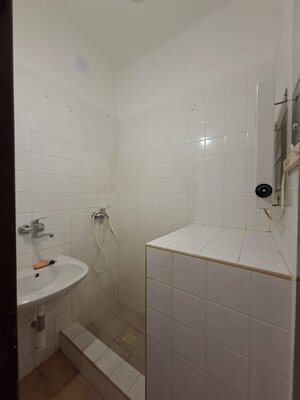 TEHLOVÝ 2 IZBOVÝ BYT PRIAMO V CENTRE — foto 10