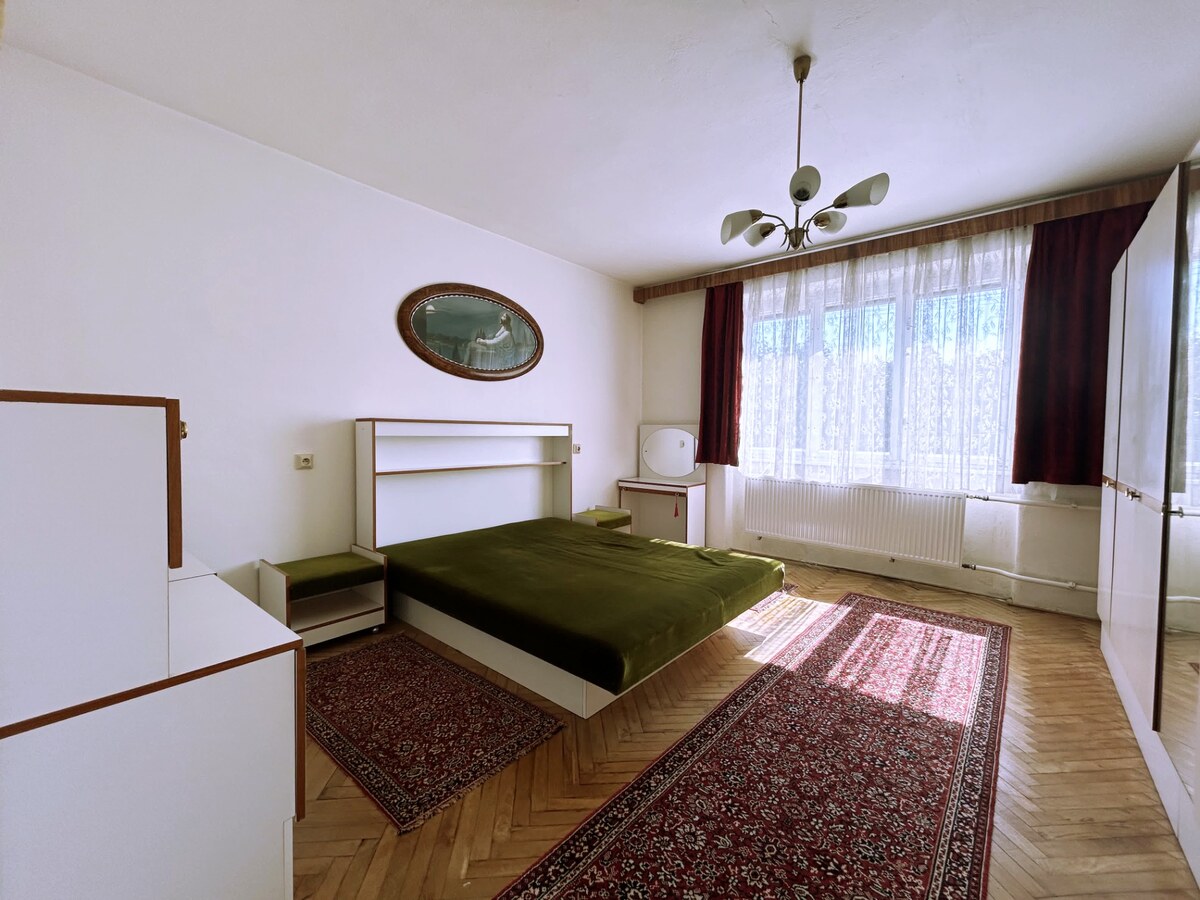 Rodinná 6 izbová vila s pozemkom 1659 m2 v obci Tajná (okres Nitra) — foto 7
