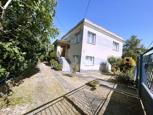 Rodinná 6 izbová vila s pozemkom 1659 m2 v obci Tajná (okres Nitra) — foto 2