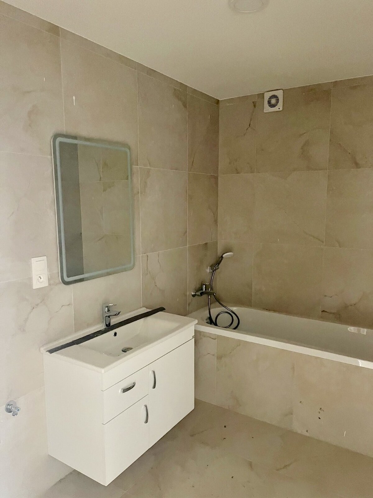 POSLEDNÉ BYTY! 3 izbový byt Veľké Úľany Ekoosada+2x parkovanie — foto 6