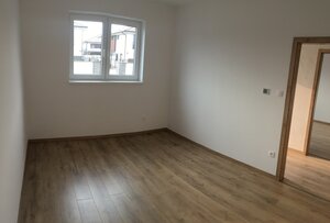 POSLEDNÉ BYTY! 3 izbový byt Veľké Úľany Ekoosada+2x parkovanie — foto 9