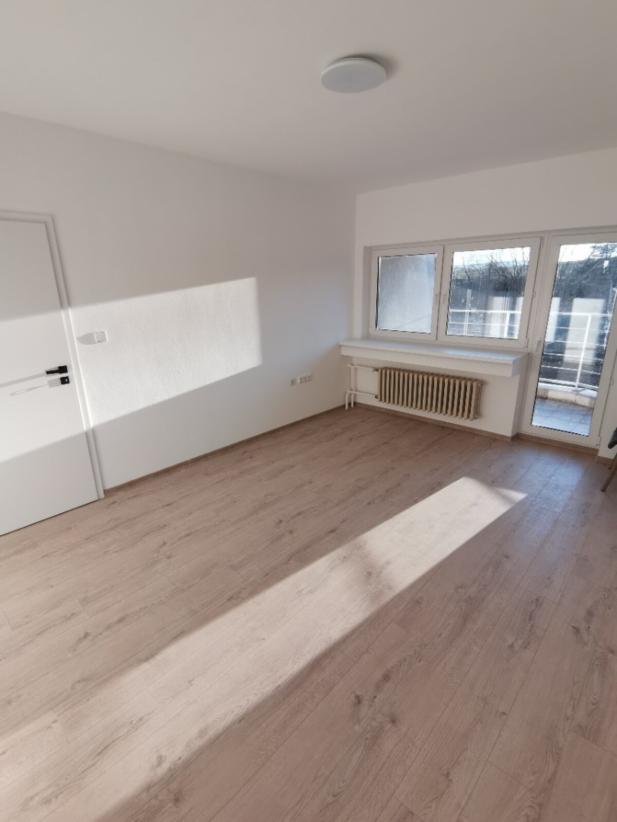 Investičná polyfunkčná budova v centre na predaj, Turčianske Teplice — foto 3
