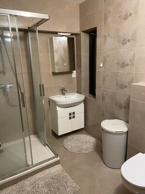 Investičná polyfunkčná budova v centre na predaj, Turčianske Teplice — foto 10