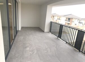 3 izbový byt na PRÍZEMÍ so záhradou v obci Tomášikovo + 2x parkovanie — foto 3