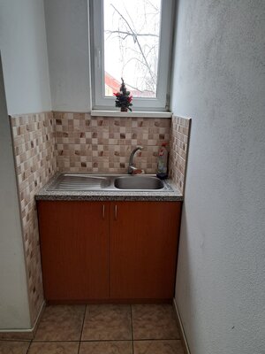 Prenajmeme kanceláriu o výmere 23,61 m2, Levická ul.,Vráble — foto 6