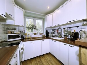 Na predaj 2-izbový prerobený byt s krbom, vaňa+sprchový Levice centrum — foto 7