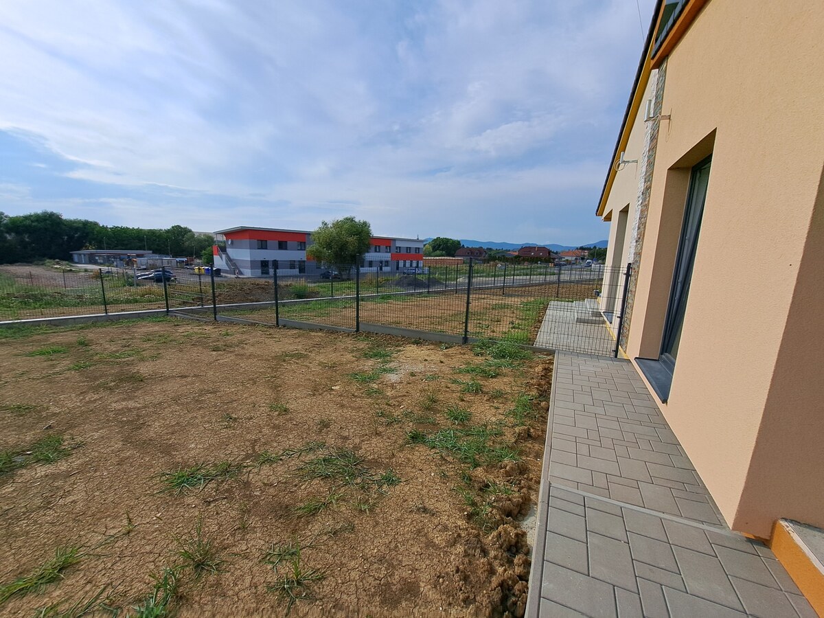 Predaj 4-izbovej novostavby RD,  "NA KĽÚČ", Veľký Lapáš, okr. Nitra — foto 5