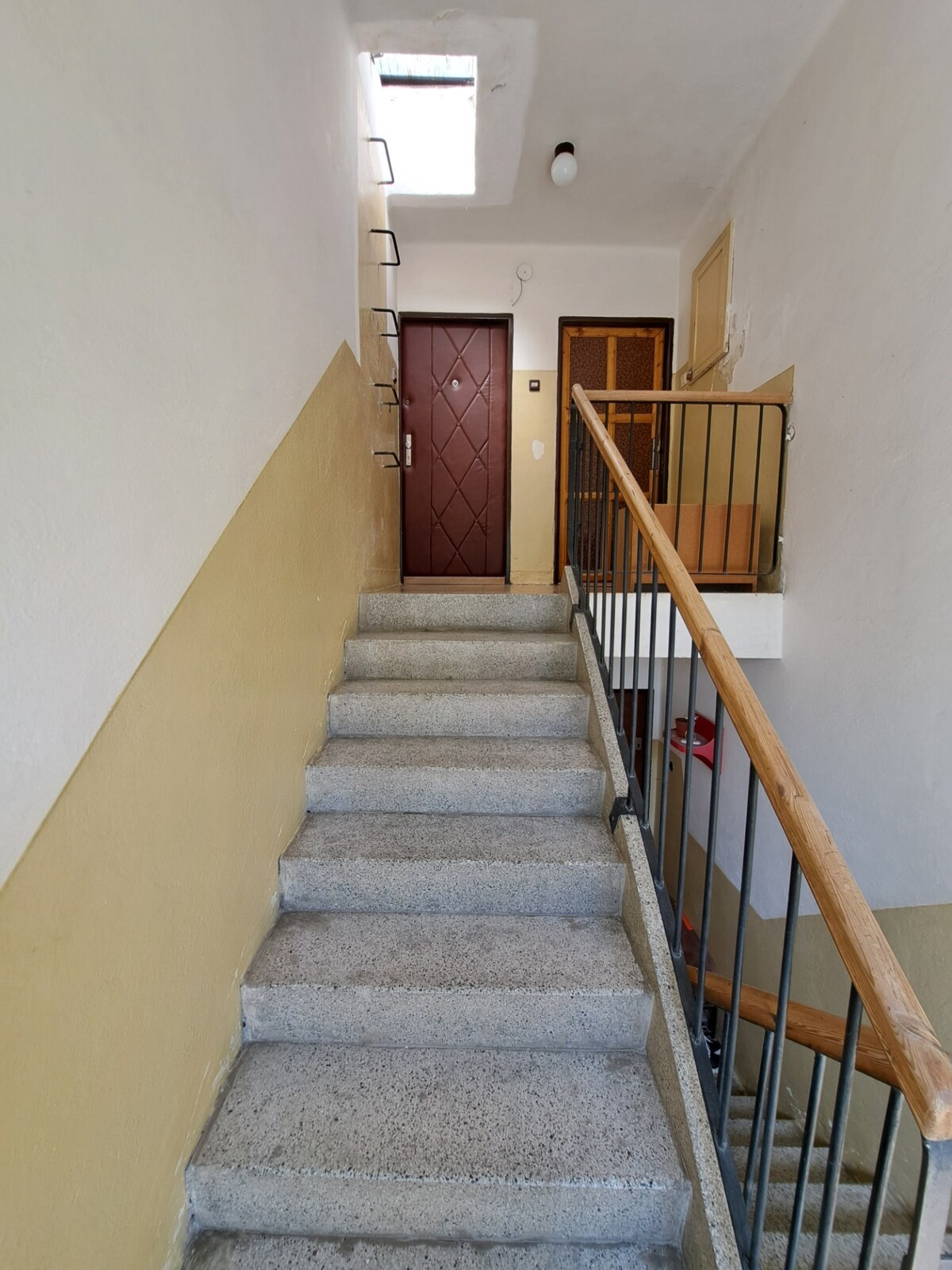 Predaj - 3-izbový byt v tehlovom bytovom dome, garáž, Vráble, o. Nitra — foto 16