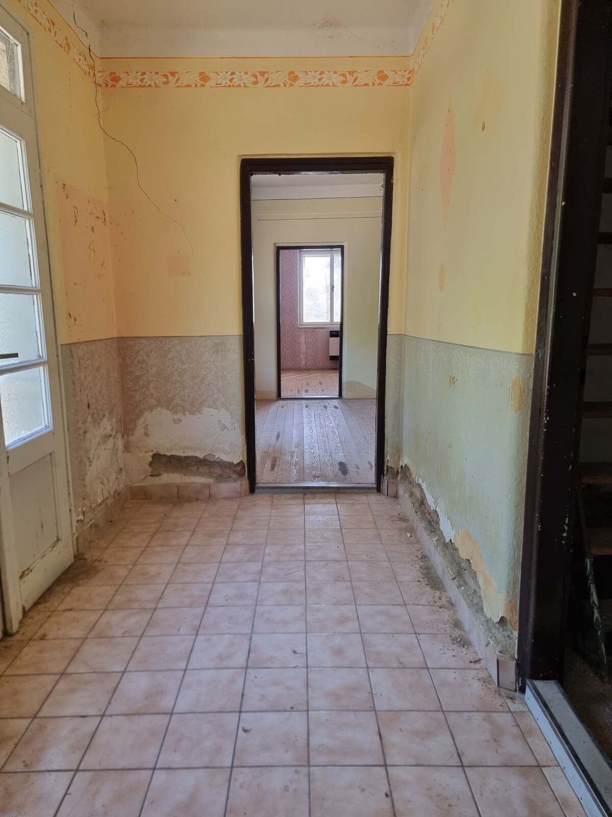 Predáme vidiecky rodinný dom v obci Nová Ves nad Žitavou — foto 5