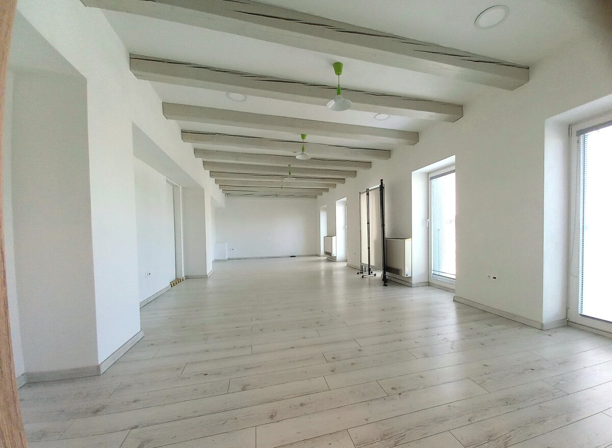 Prenajmeme kancelársky priestor, 40 m2, Levická ul., Vráble — foto 2