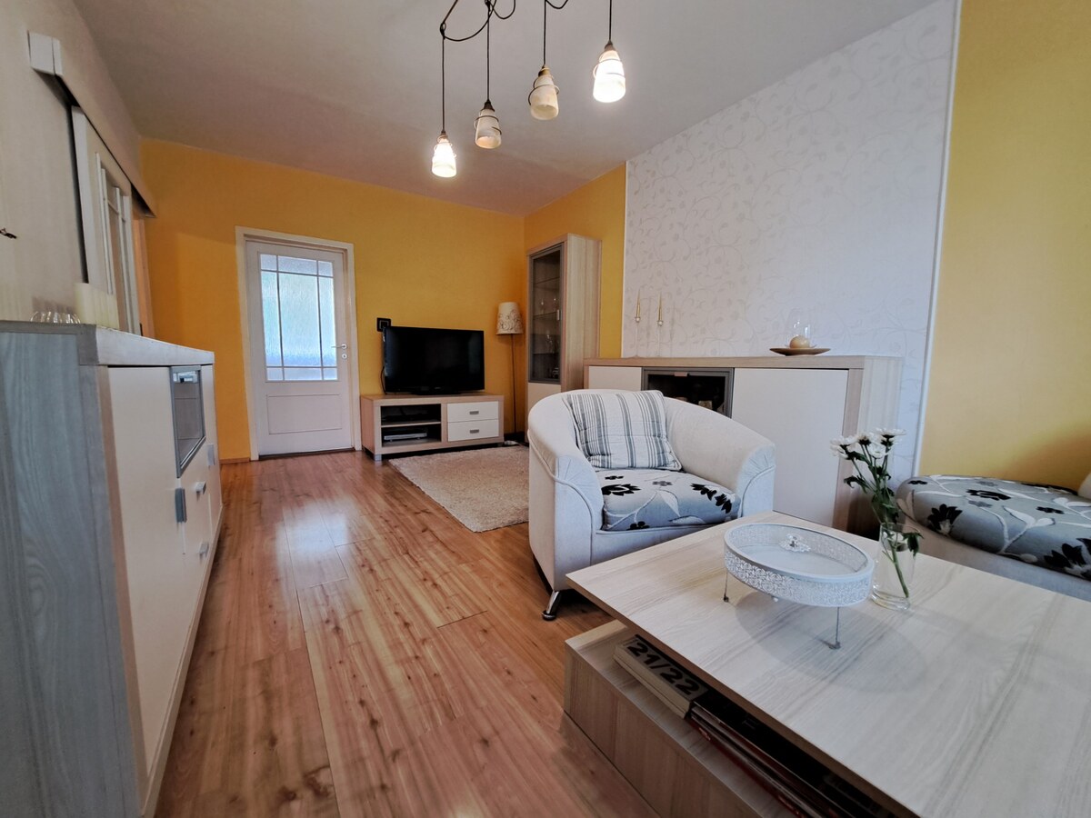 Predáme 3-izb. zrekonštruovaný byt, 67 m2, Sídl. Lúky, Vráble, o.Nitra — foto 2