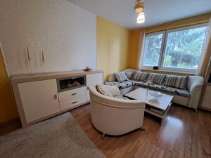 Predáme 3-izb. zrekonštruovaný byt, 67 m2, Sídl. Lúky, Vráble, o.Nitra — foto 3