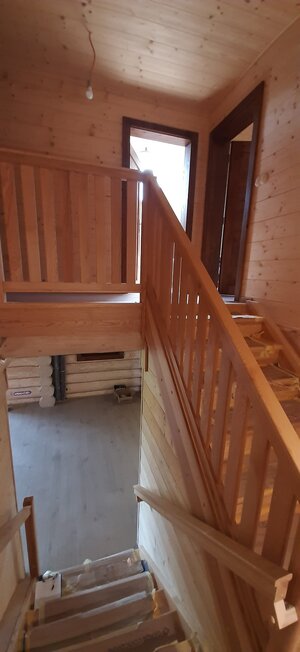 Výnimočná zrubová chata na predaj, Čechy, okr. Nové Zámky — foto 17