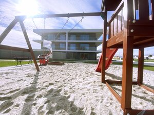 Trojizbový byt s terasou 27,46 m2 v meste Galanta + 2x parkovanie — foto 16