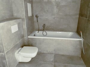 Trojizbový byt s terasou 27,46 m2 v meste Galanta + 2x parkovanie — foto 7