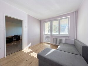 2 izbový byt s balkónom v blízkosti centra Želiezovce - Fučíkova — foto 14